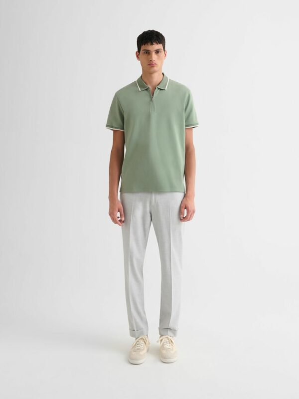 Polo vert sauge